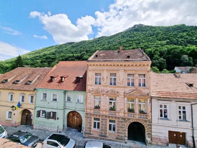 Rooftop Proprety With Large Terrace & Stunning Views - Brasov Braşov Exterior foto